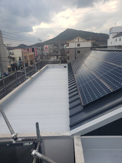 外壁塗装 内装 太陽光の設置まで幅広く手掛けております 詳しくはこちらをご覧下さい